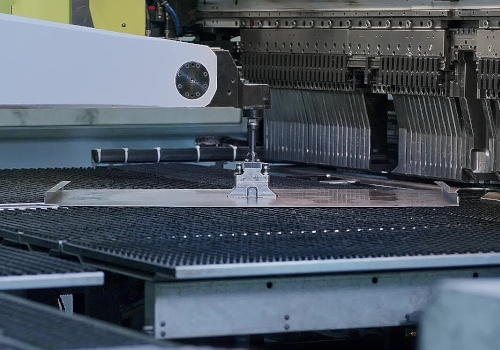 Bending Centre Finn Power BCe4 - detail
